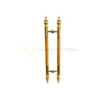 Tay Nắm Vàng Đầu Đèn Thân Gỗ