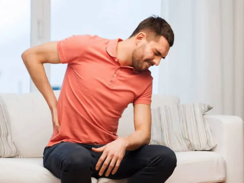 SỎI NIỆU QUẢN 1/3 TRÊN: NGUYÊN NHÂN, DẤU HIỆU NHẬN BIẾT VÀ CÁCH ĐIỀU TRỊ HIỆU QUẢ