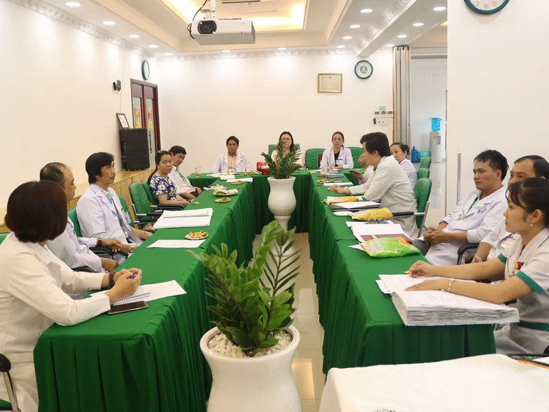 HỌP GIAO BAN ĐỊNH KỲ