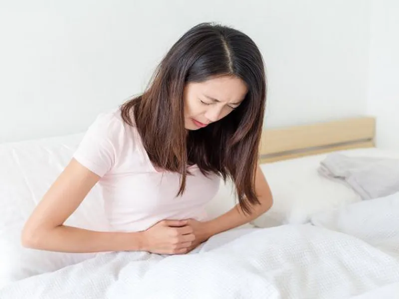 U NANG BUỒNG TRỨNG XUẤT HUYẾT: DẤU HIỆU, BIẾN CHỨNG VÀ CÁCH PHÒNG NGỪA HIỆU QUẢ