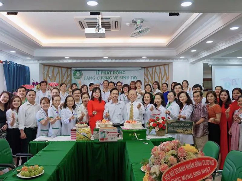 CHÚC MỪNG SINH NHẬT - GIÁM ĐỐC BỆNH VIỆN MEDIC BÌNH DƯƠNG