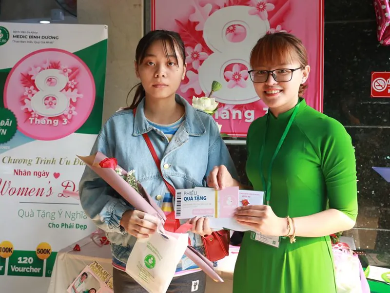 CHƯƠNG TRÌNH ƯU ĐÃI DÀNH TẶNG QUÝ BỆNH NHÂN NỮ NHÂN NGÀY QUỐC TẾ PHỤ NỮ 8/3