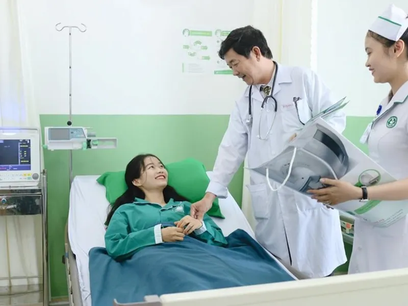 VÌ SAO CẦN TÁI KHÁM SAU MỔ?