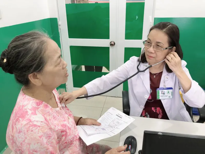 TRIỆU CHỨNG PHỔ BIẾN CỦA 7 CĂN BỆNH TIM MẠCH THƯỜNG GẶP