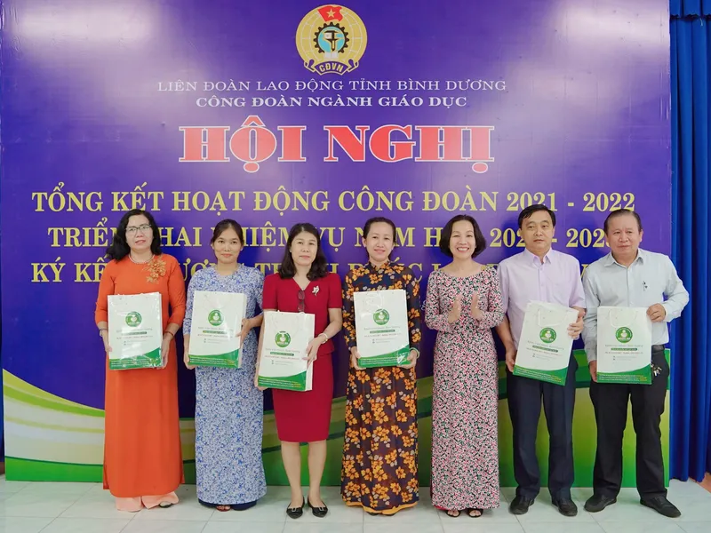 TRI ÂN NGÀNH GIÁO DỤC NHÂN NGÀY 20/11
