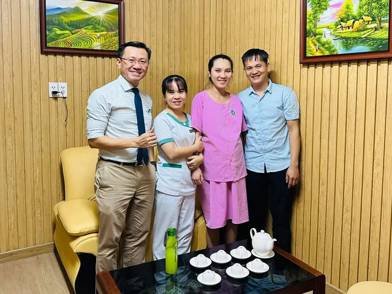 TRẢI NGHIỆM DỊCH VỤ PHÒNG TỔNG THỐNG - NỮ HOÀNG ĐỂ ĐÓN CON YÊU CHÀO ĐỜI