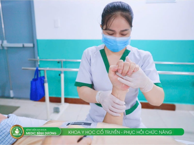 VAI TRÒ CỦA Y HỌC CỔ TRUYỀN TRONG ĐIỀU TRỊ BỆNH LÝ XƯƠNG KHỚP