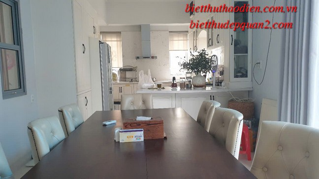 Phòng ăn và bếp