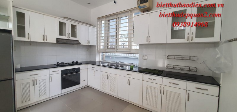 Phòng bếp biệt thự hồ bơi sấn vườn cho thuê Phòng bếp biệt thự hồ bơi sấn vườn cho thuê