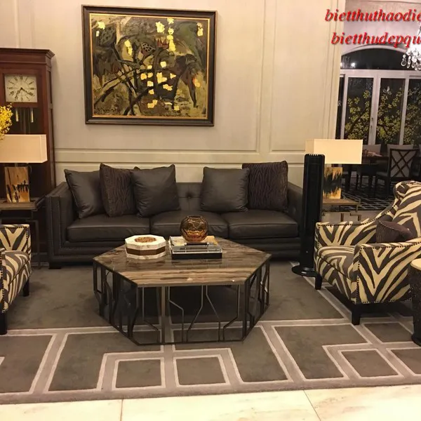 Biệt thự Thảo Điền bán gấp – Căn góc 524m2, sân vườn xanh mát, 5 phòng ngủ lớn