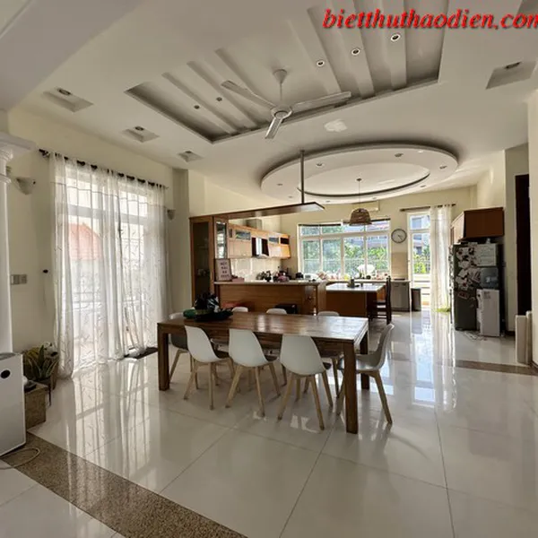 Cho thuê villa trong compound cao cấp Thảo Điền