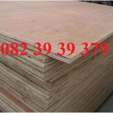 Ván ép ruột cao su giá rẻ. Ván ép ruột cao su giá rẻ.