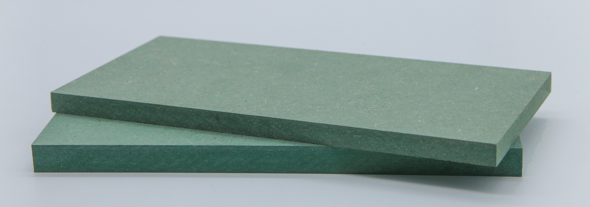 Ván MDF chống ẩm lõi xanh. Ván MDF chống ẩm lõi xanh.