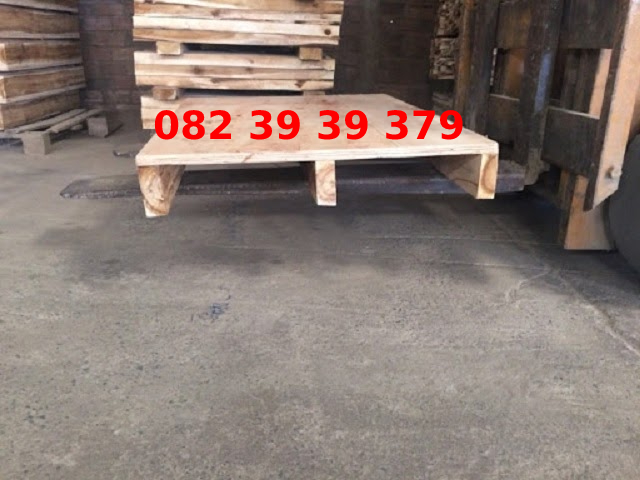 Pallet làm từ ván ép có tính ứng dụng cao Pallet làm từ ván ép có tính ứng dụng cao