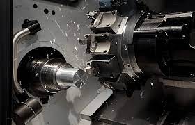 SỰ KHÁC BIỆT GIỮA MÁY PHAY VÀ MÁY TIỆN