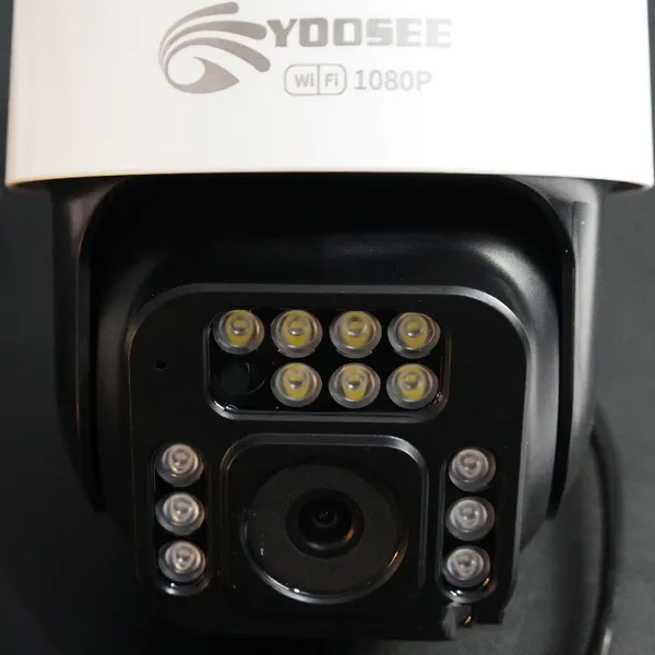 CAMERA WIFI YOOSEE NGOÀI TRỜI C12 14 LED