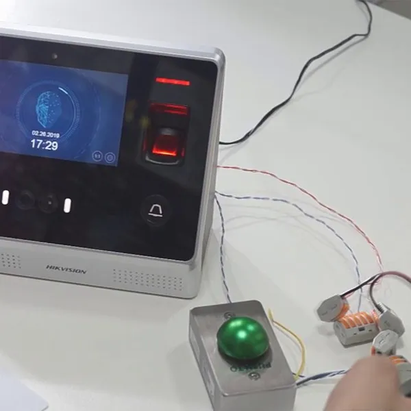 Máy Chấm Công Nhận Diện Khuôn Mặt Hikvision DS-K1T605MF