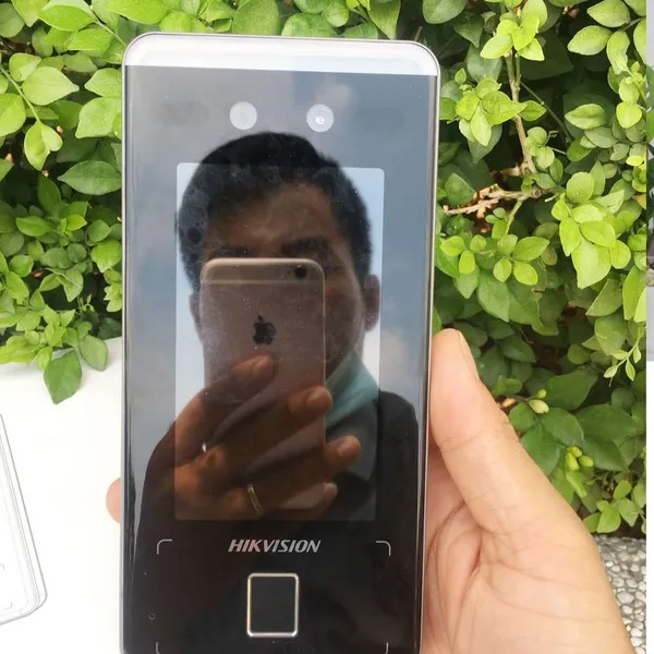 Máy Chấm Công Nhận Diện Khuôn Mặt Thẻ Cảm Ứng Hikvision DS-K1T341CMF