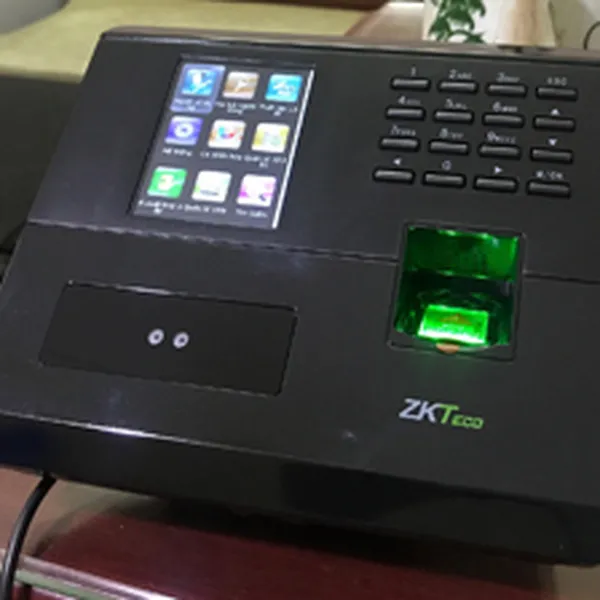 Máy Chấm Công Vân Tay - Nhận Dạng Khuôn Mặt ZKTeco MB10