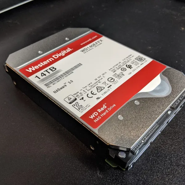 Ổ Cứng HDD WD Red 14TB 3.5 inch WD140EFFX