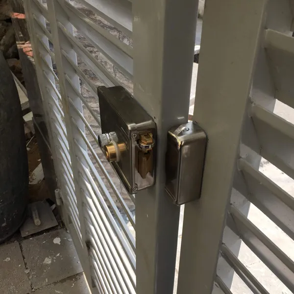 Khóa Cổng Smart Rim Lock01 VR-1100