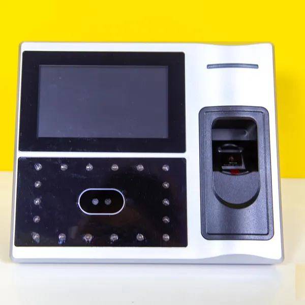 Máy Chấm Công Khuôn Mặt Và Vân Tay Ronald Jack IFACE 302
