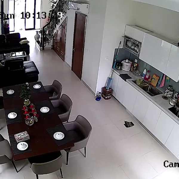 Camera IP Wifi Hikvision DS-2CV2Q01EFD-IW  1.0Megapixel