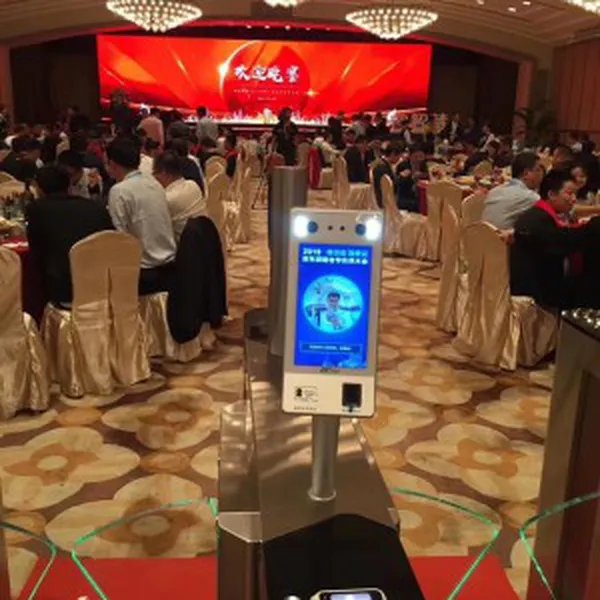 Máy Chấm Công Vân Tay Nhận Diện Khuôn Mặt ZKTeco G4
