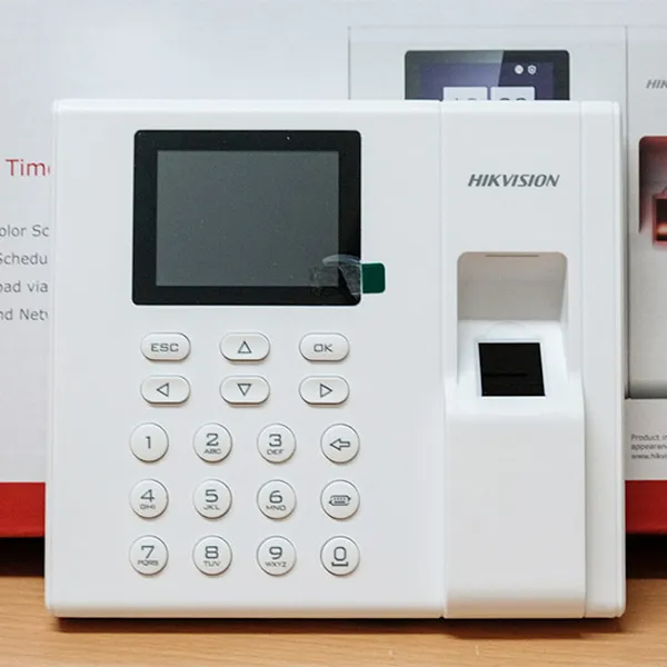Máy Chấm Công Vân Tay Hikvision DS-K1A8503MF