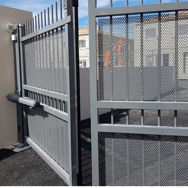 Motor Cổng Tay Đòn Roger Smarty 7 36V 1400Kg