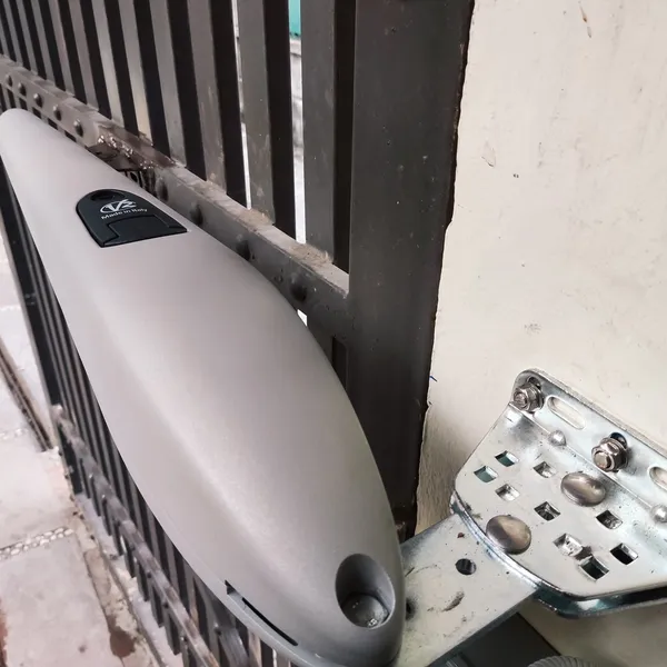 Motor Cổng Tay Đòn STACK3 24V 600Kg V2 Italia