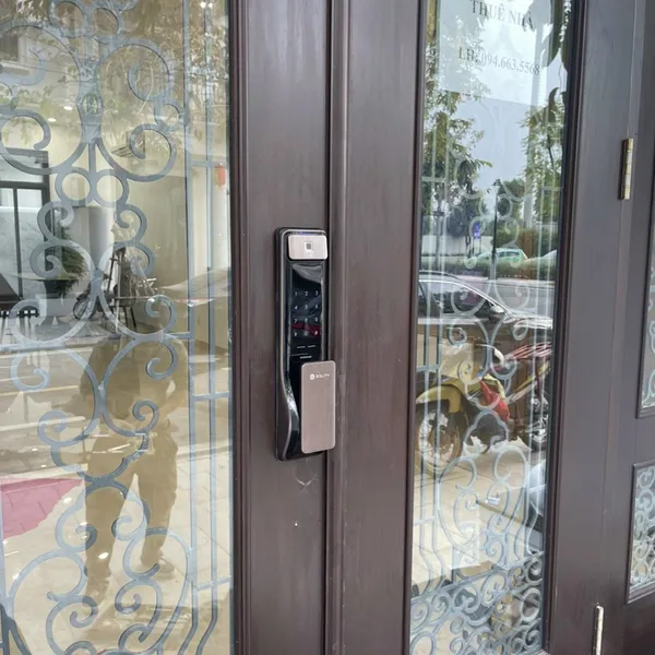 Khóa Cửa Vân Tay Solity GSP-2000BK BZ