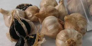 Tỏi Đen Là Gì?