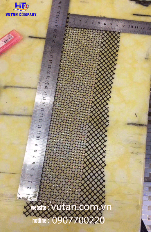 /100526-phu-lieu-may-mac-5454.png phụ liệu may mặc