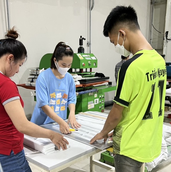 đính hạt đính hạt