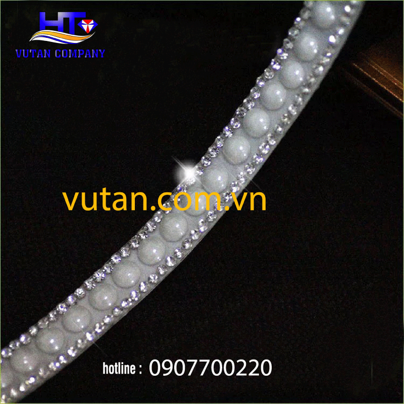 /hat-cuom-1.png hạt cườm