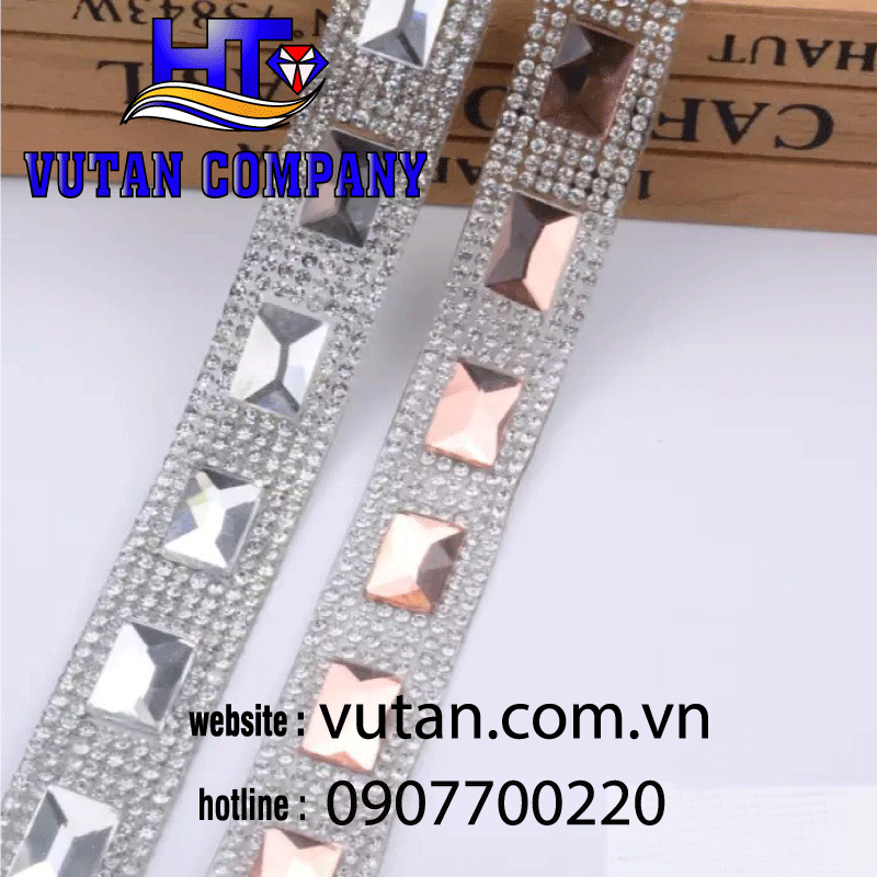 /hat-cuom-trang-tri-2.png hạt cườm trang trí