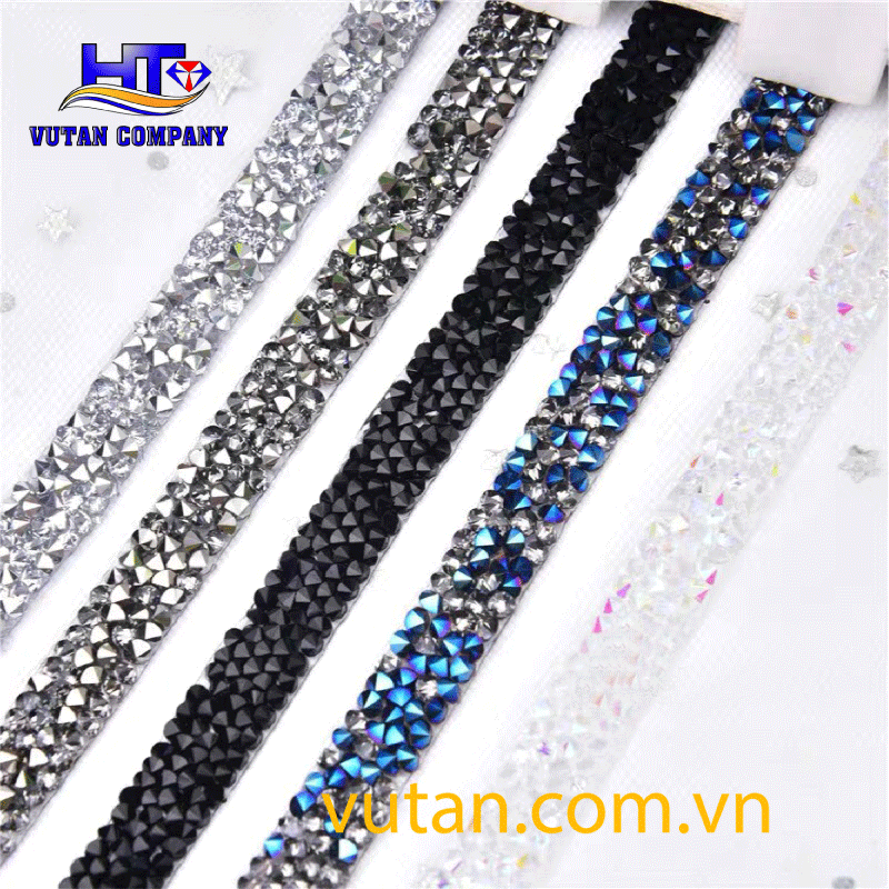 /noi-ban-phu-kien-trang-tri-giay-dep-2.png nơi bán phụ kiện trang trí giày dép