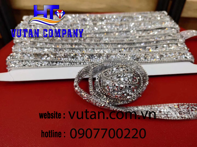 /phu-kien-trang-tri-giay-nu-1.png phụ kiện trang trí giày nữ