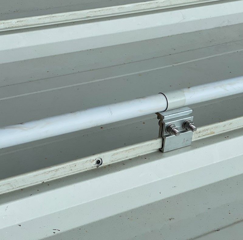 Kẹp sóng tôn Seamlock