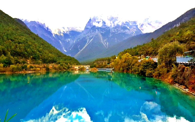 Du lịch Lệ giang cổ trấn mùa thu để ngắm nhìn Bạch Thủy Hà (Ảnh minh họa) Du lịch Lệ giang cổ trấn mùa thu để ngắm nhìn Bạch Thủy Hà (Ảnh minh họa)