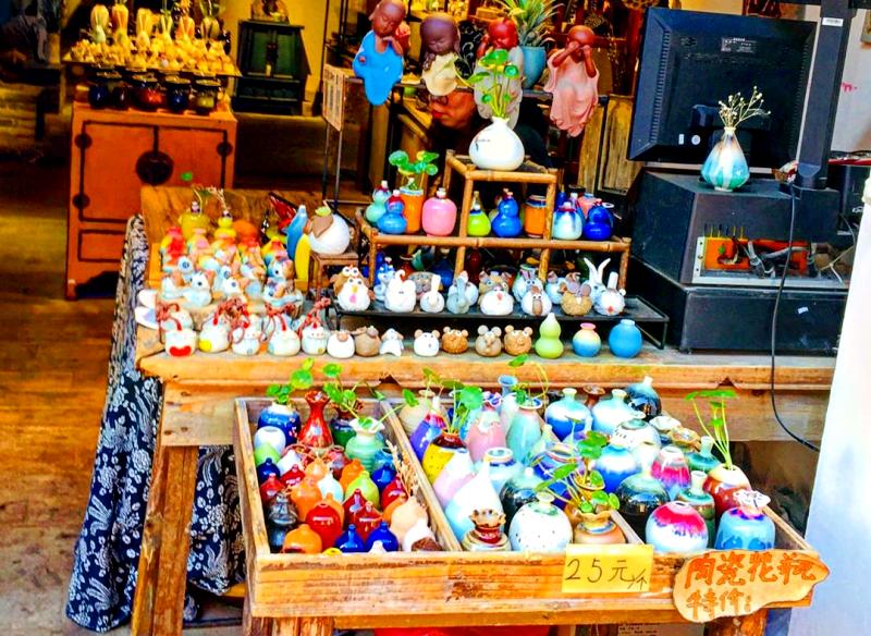 Du lịch Phượng Hoàng Cổ Trấn mua đồ thủ công mỹ nghệ làm quà Du lịch Phượng Hoàng Cổ Trấn mua đồ thủ công mỹ nghệ làm quà