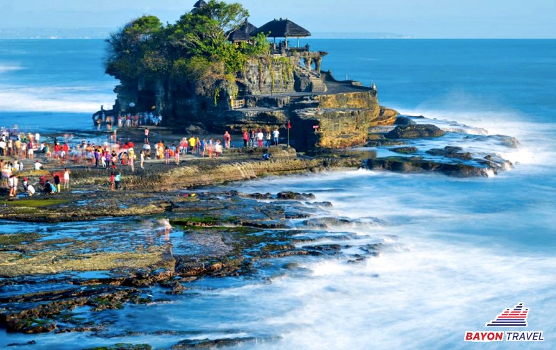 Du lịch Bali: Đền Tanah Lot linh thiêng nhất Bali Du lịch Bali: Đền Tanah Lot linh thiêng nhất Bali