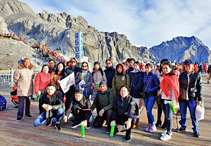 Đoàn Lệ Giang Shangrila Côn Minh 6N5Đ Đoàn Lệ Giang Shangrila Côn Minh 6N5Đ