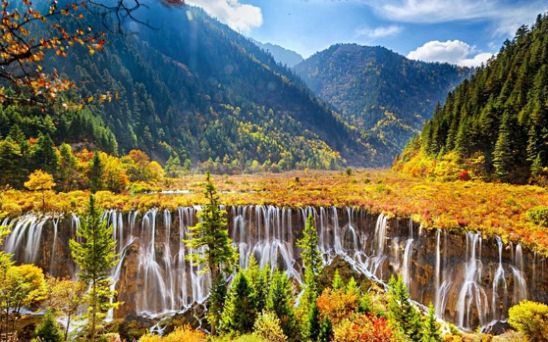 Tứ Xuyên đẹp lạ lùng khi thu sang - du lịch Tứ Xuyên Tứ Xuyên đẹp lạ lùng khi thu sang - du lịch Tứ Xuyên