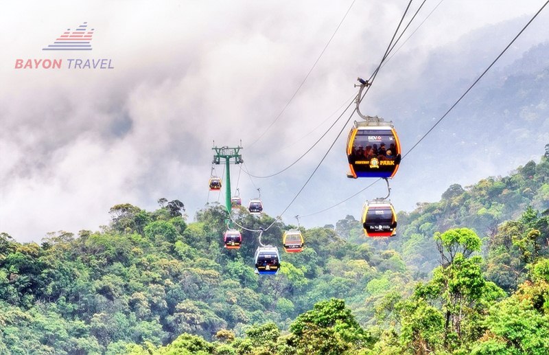 Cáp treo Thiên Môn Sơn với 98 cabin độc đáo là công trình góp phần phát triển du lịch Phượng Hoàng cổ trấn Trương Gia Giới Cáp treo Thiên Môn Sơn với 98 cabin độc đáo là công trình góp phần phát triển du lịch Phượng Hoàng cổ trấn Trương Gia Giới