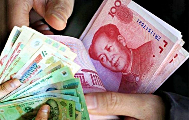 Ra tiệm vàng hoặc những chỗ uy tín quen thuộc để đổi tiền nhân dân tệ nhé Ra tiệm vàng hoặc những chỗ uy tín quen thuộc để đổi tiền nhân dân tệ nhé