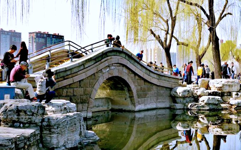 Công viên Ngọc Uyên Đàm - Yuyuan Tan (ảnh sưu tầm) Công viên Ngọc Uyên Đàm - Yuyuan Tan (ảnh sưu tầm)