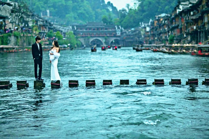 Đây chính là địa điểm chụp ảnh cưới mà cẩm nang du lịch Phượng Hoàng Cổ Trấn đã khám phá được Đây chính là địa điểm chụp ảnh cưới mà cẩm nang du lịch Phượng Hoàng Cổ Trấn đã khám phá được