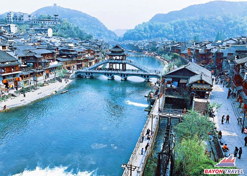 Thời tiết Phượng Hoàng Cổ Trấn tháng 6. Thời tiết Phượng Hoàng Cổ Trấn tháng 6.